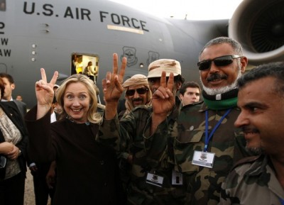 Hillary-Clinton-Libyan-rebels-400x289.jpg
