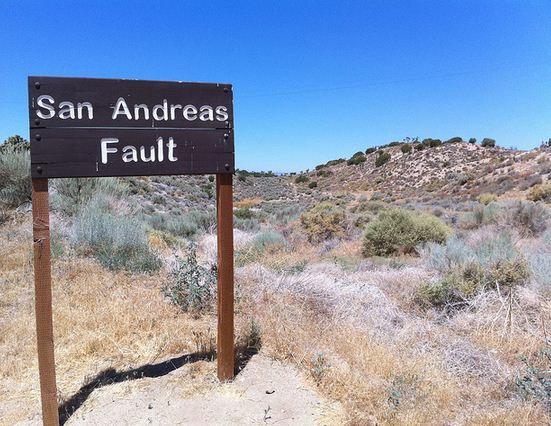 san_andreas_fault.jpg