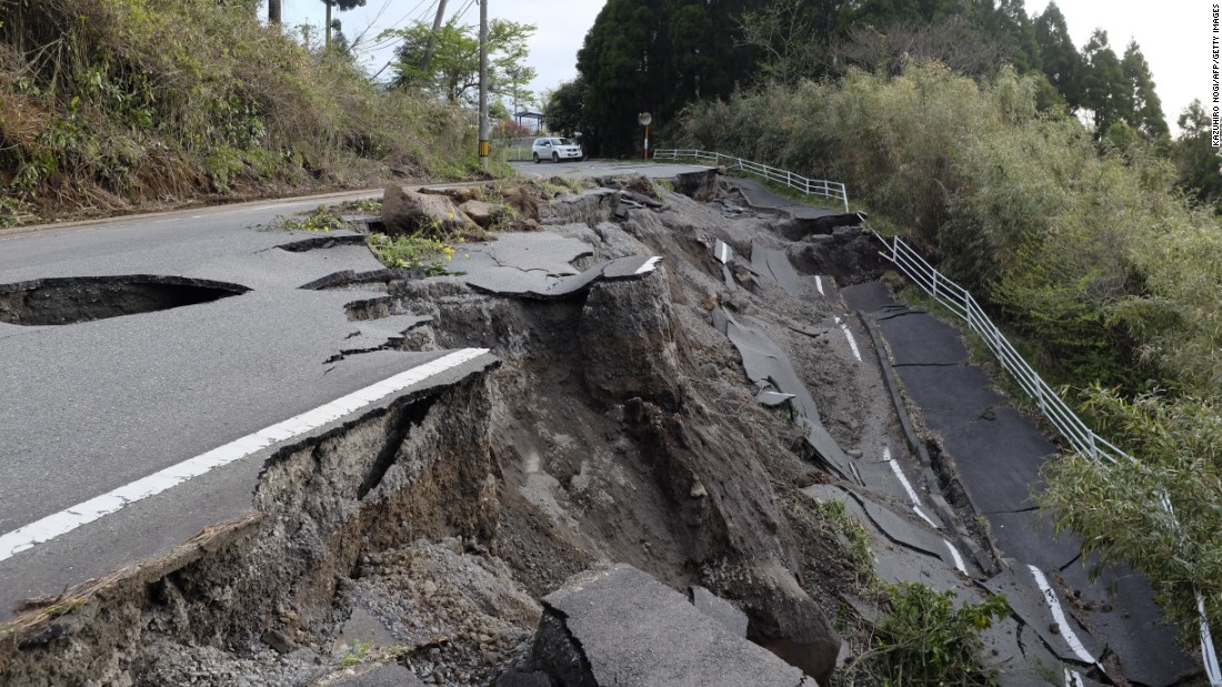 160417120013-04-japan-quake-0417-super-169.jpg