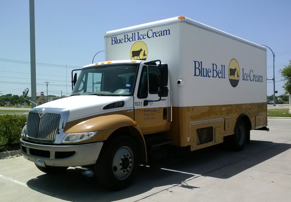 http://allnewspipeline.com/images/blue-bell-ice-cream-truck.jpg